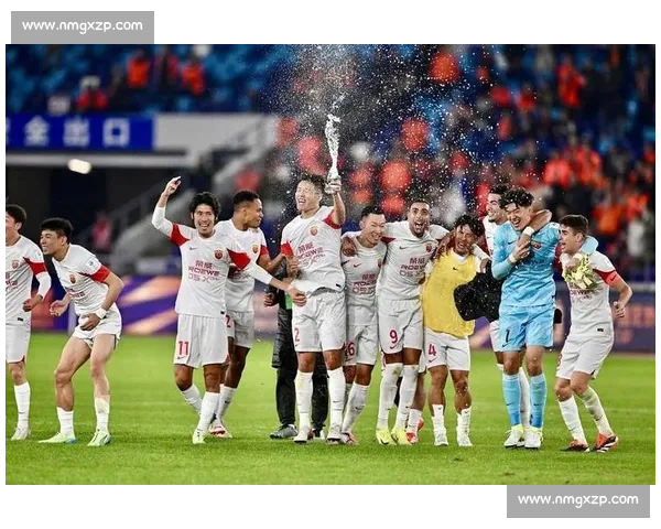 亚冠焦点对决FC东京迎战蔚山现代强强碰撞前瞻技战术与出线形势解析